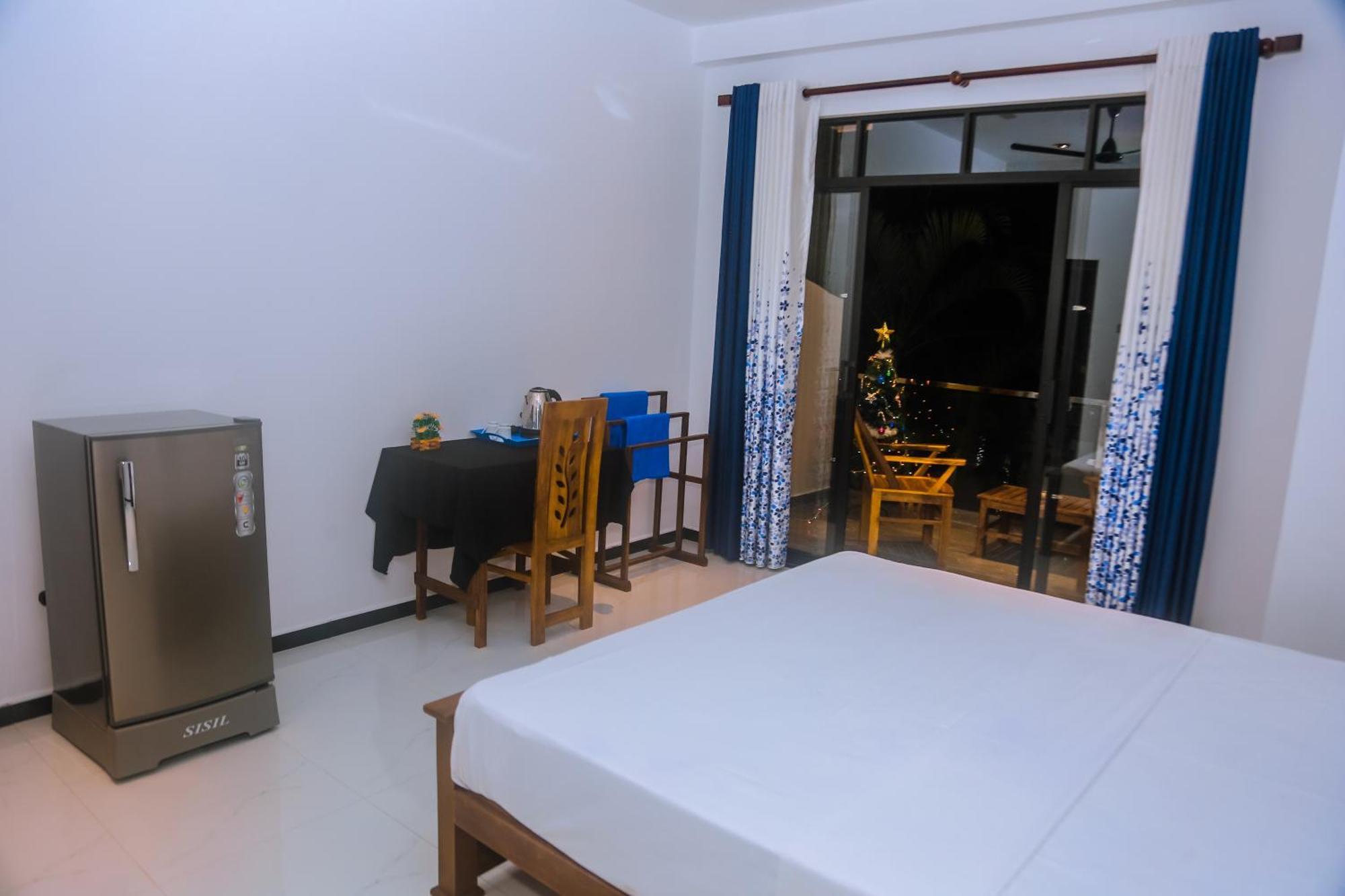 Hotel Mirissa Breeze Exteriér fotografie