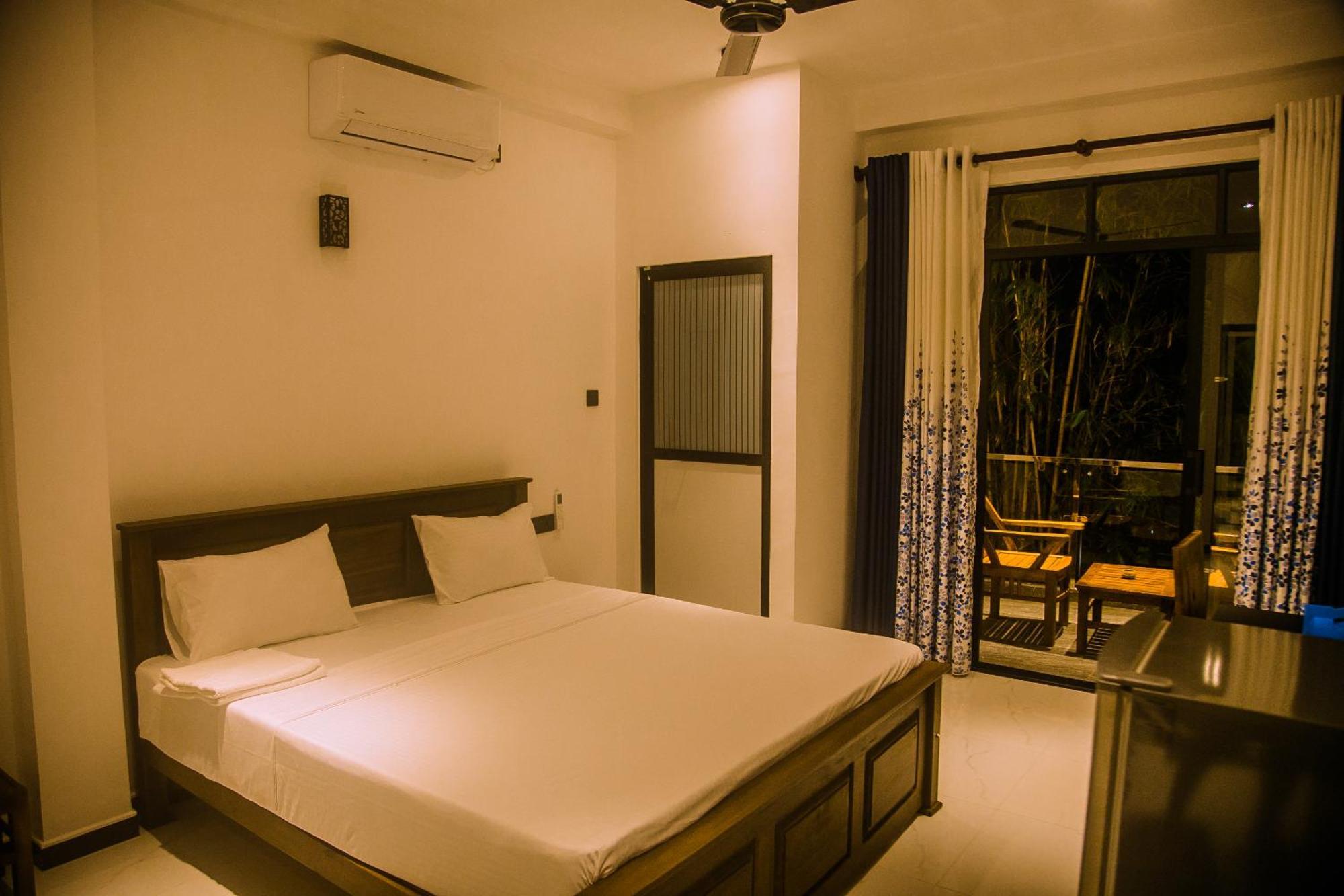 Hotel Mirissa Breeze Exteriér fotografie